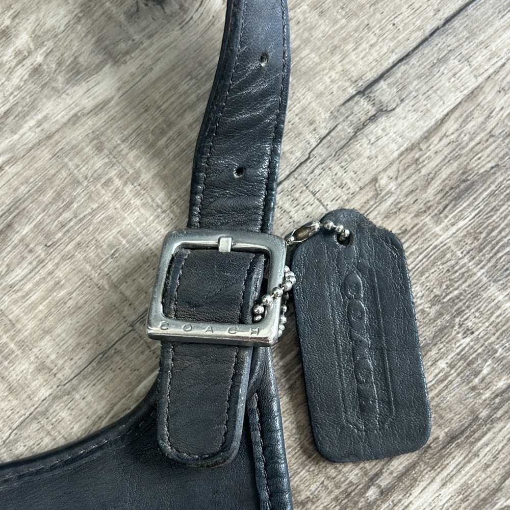 Vintage Coach 9135 Hippie Bag - Picture 4 of 9